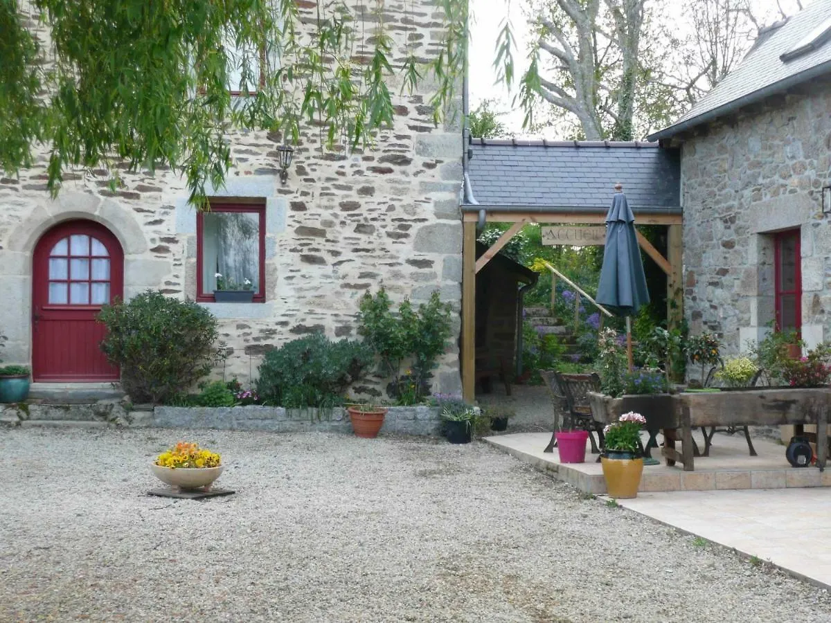 *** Bed & Breakfast B&B Dinan La Priquetais Trevron France